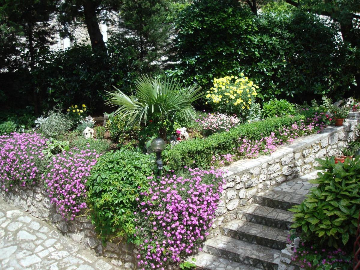 Apartmani Zafaranic Crikvenica Exterior foto